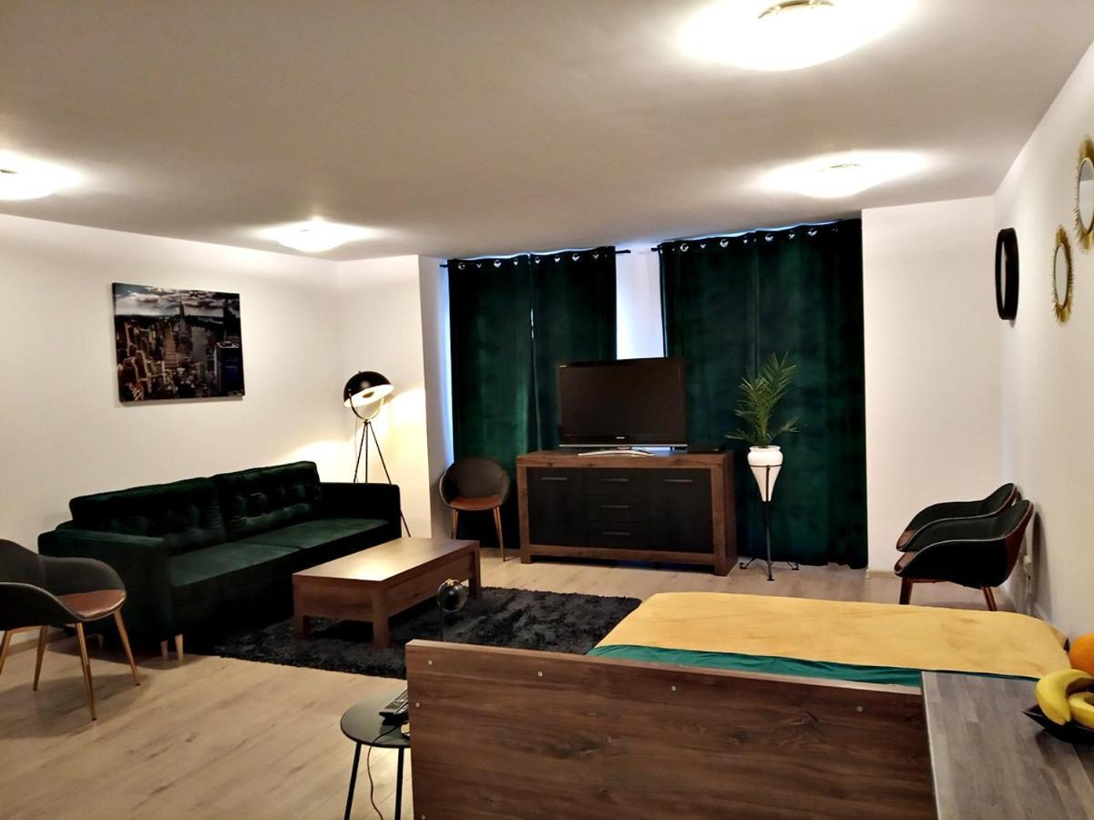 Downtown Studio Lejlighed Zielona Góra Eksteriør billede